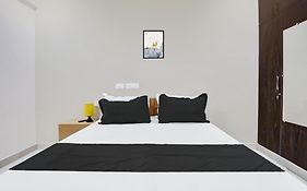 Hotel O Sri Harshitha Grand Near Zudio - Star Bazaar, Kundalhalli Gate